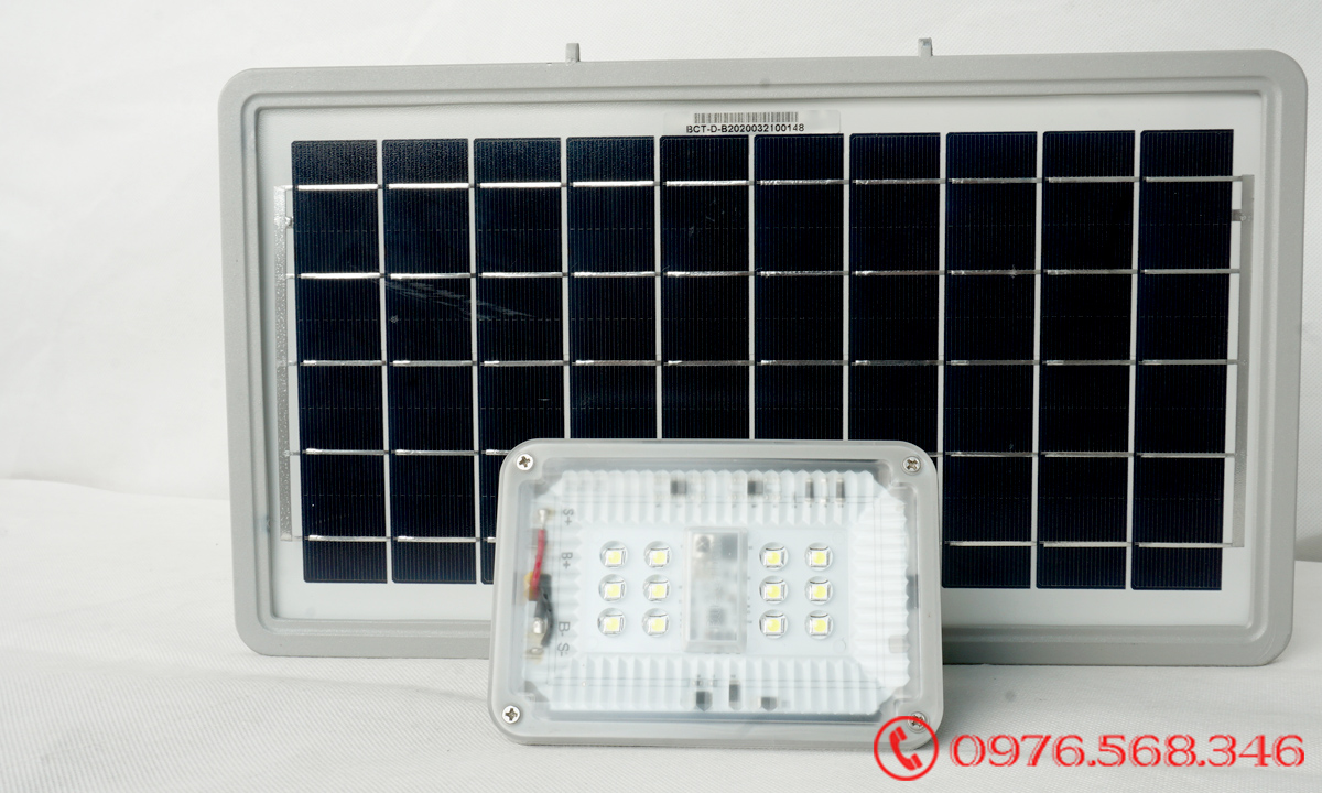 Đèn Pha Năng Lượng Blue Carbon BCT-FL12W Bảo Hành 5 Năm